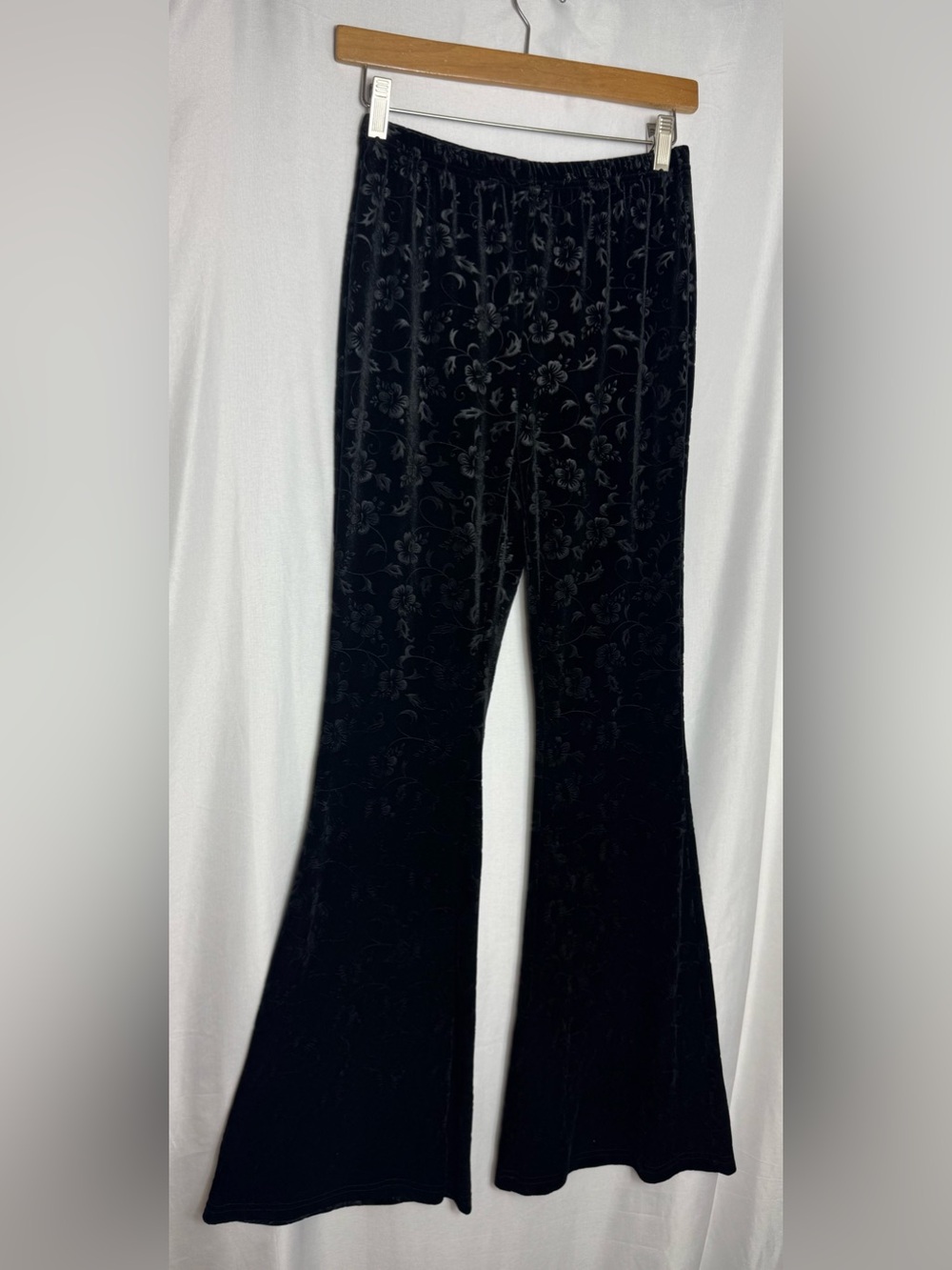 SHEIN Black Velvet Bell Bottom Flair Crushed Velvet Pants gothic size Small NWOT